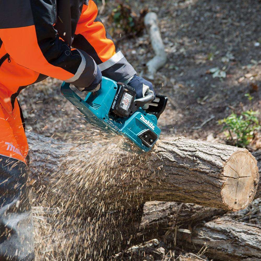 Makita DUC405Z 36V LXT Cordless Chainsaw 400mm 20 m/s Brushless Motor 2