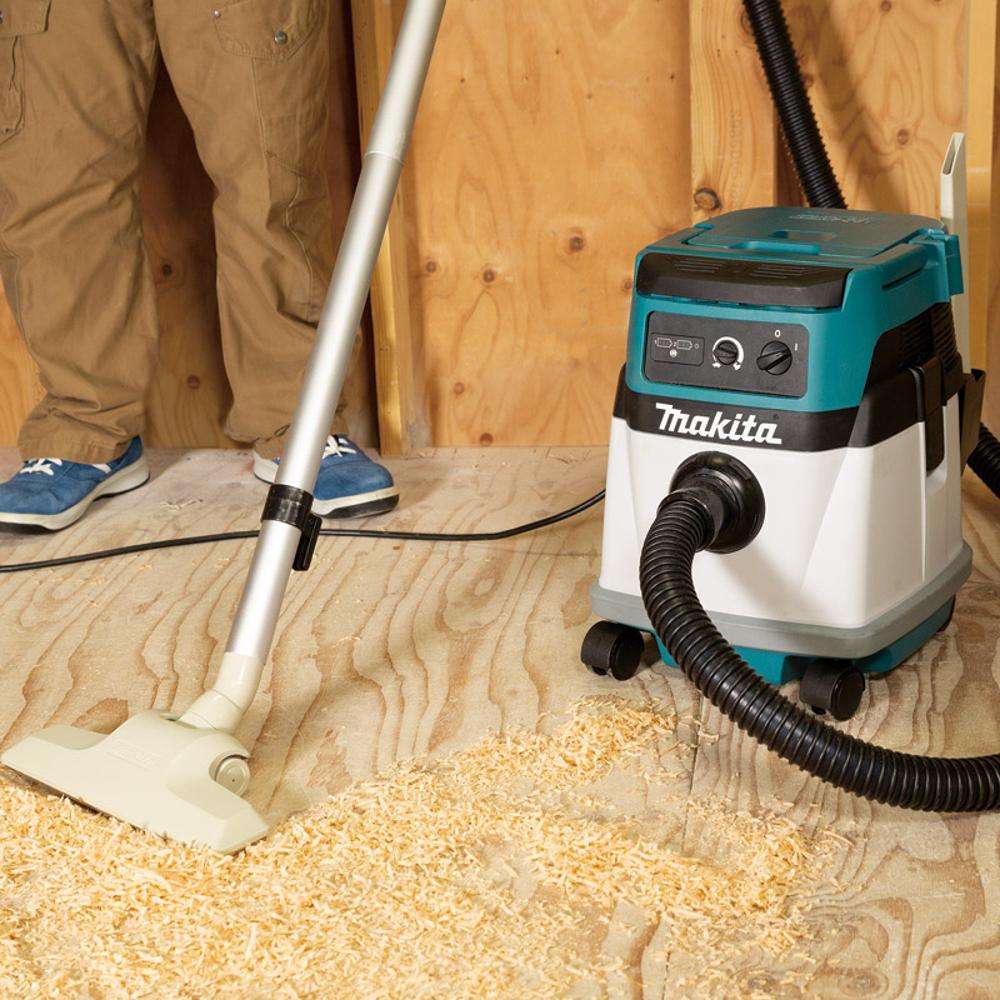 Makita DVC150LZ 18V x 2 LXT Wet Dry Vacuum Cleaner 15L HEPA Filter 1