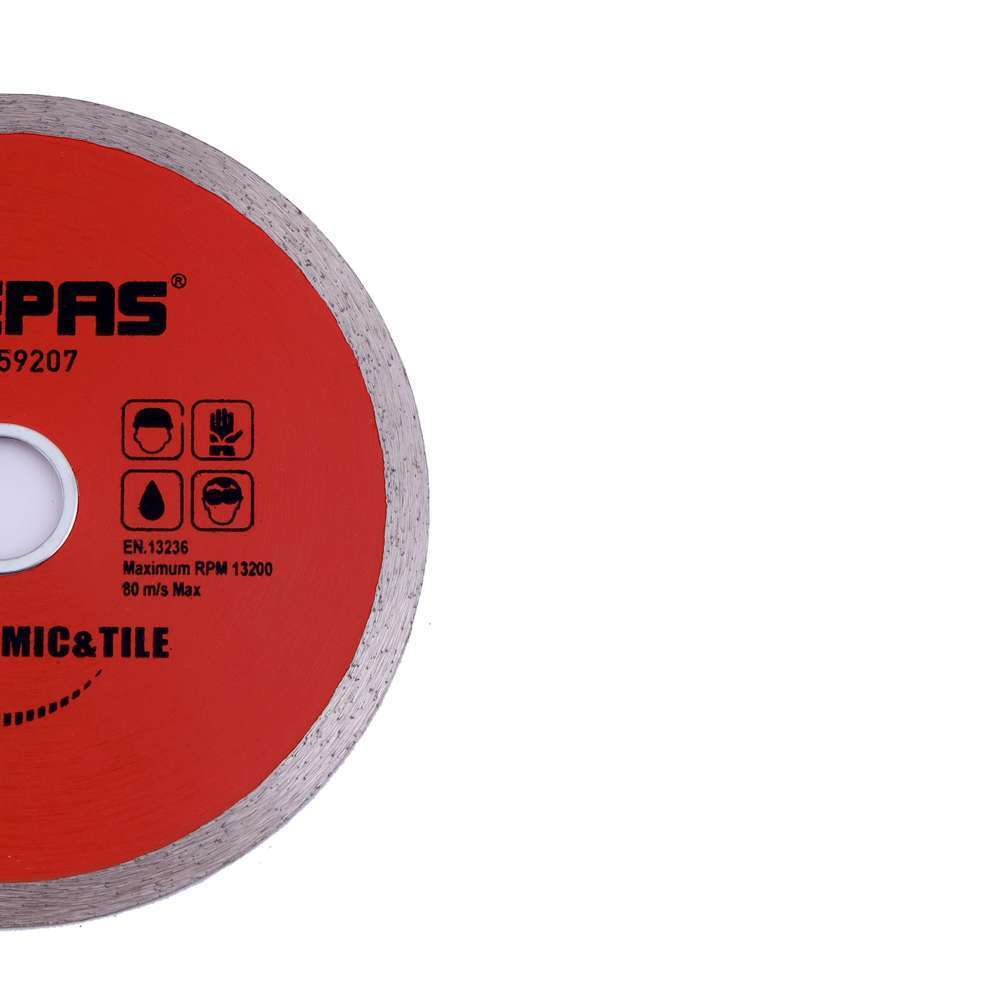 Geepas GPA59204 222mm X 115mm Segmented Concrete Cutting 1