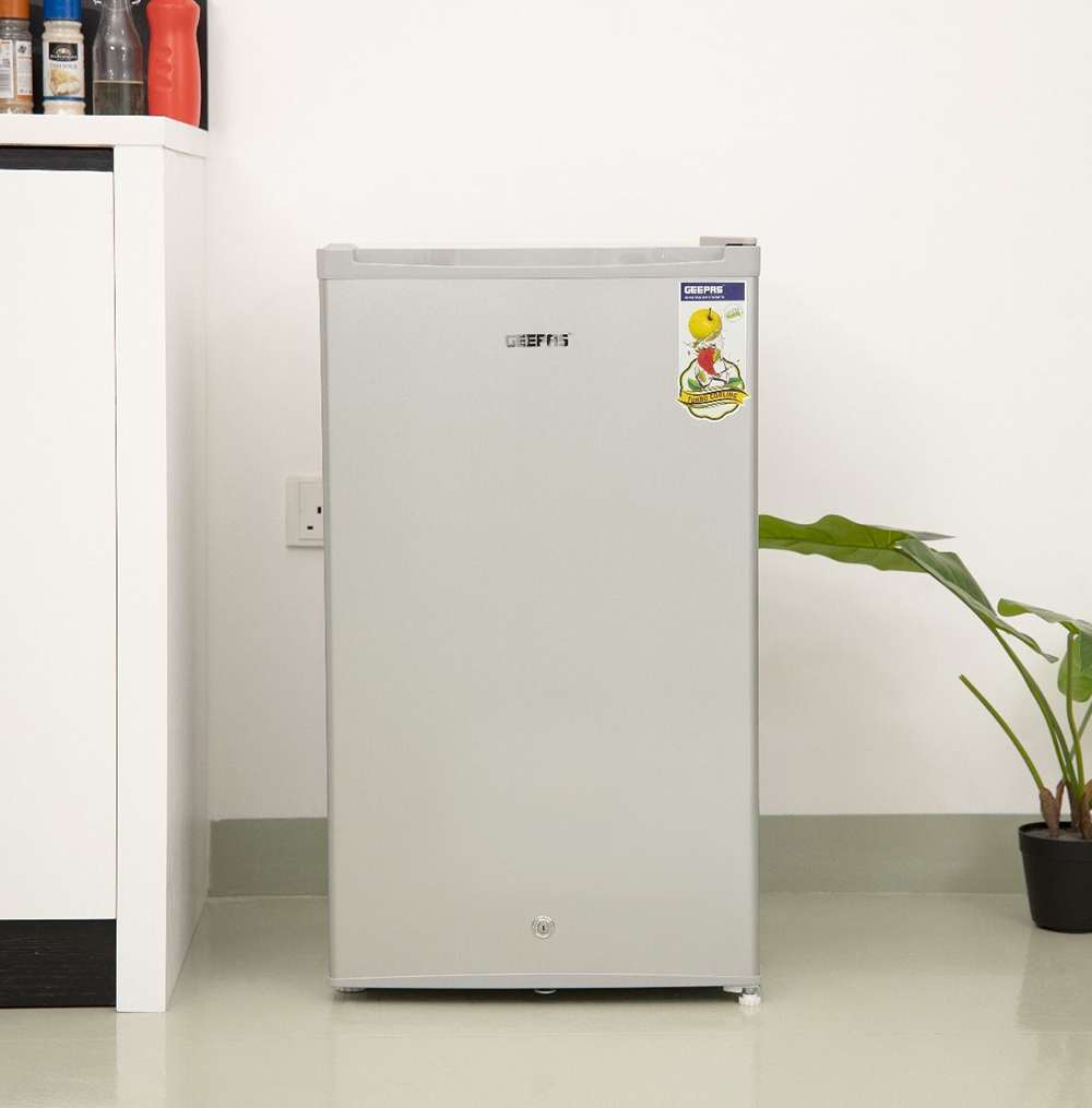 Geepas 110L Single Door Refrigerator Free Standing Durable Dual Refrigerator & Quick Cooling 1