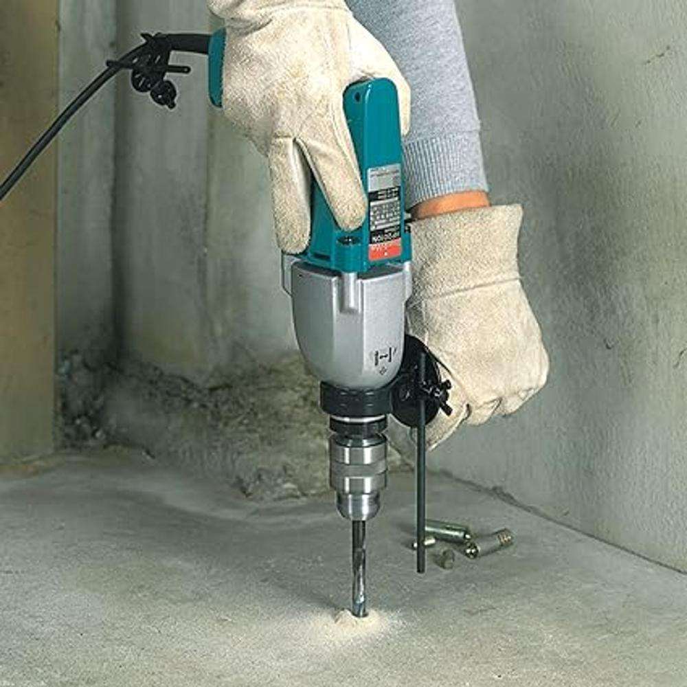 Makita HP2010N Impact Drill 750W 20mm 2-Speed Gear System 1