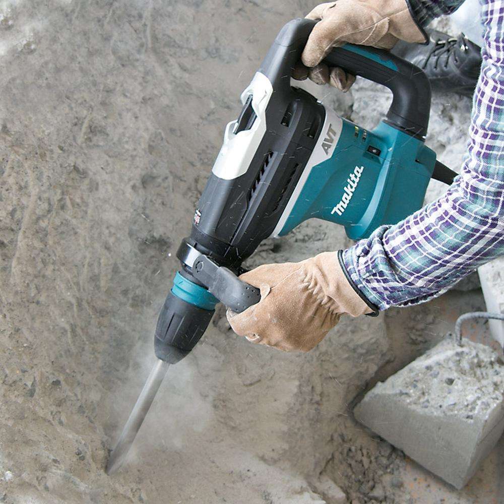 Makita HR4013C 1100W SDS-Max Rotary Hammer 40mm Capacity 500RPM 1