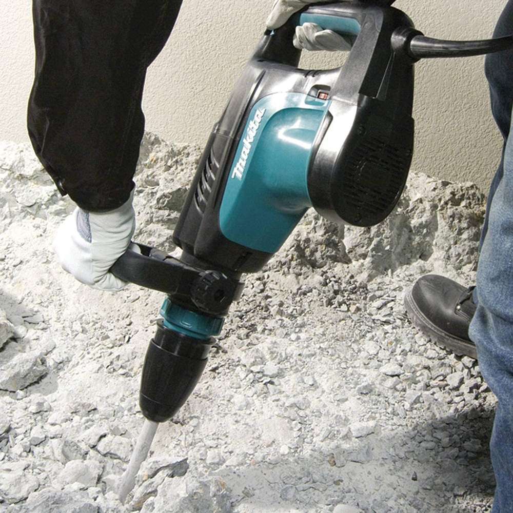 Makita HM1203C 1510W 10Kg Demolition Hammer SDS-Max Shank 6