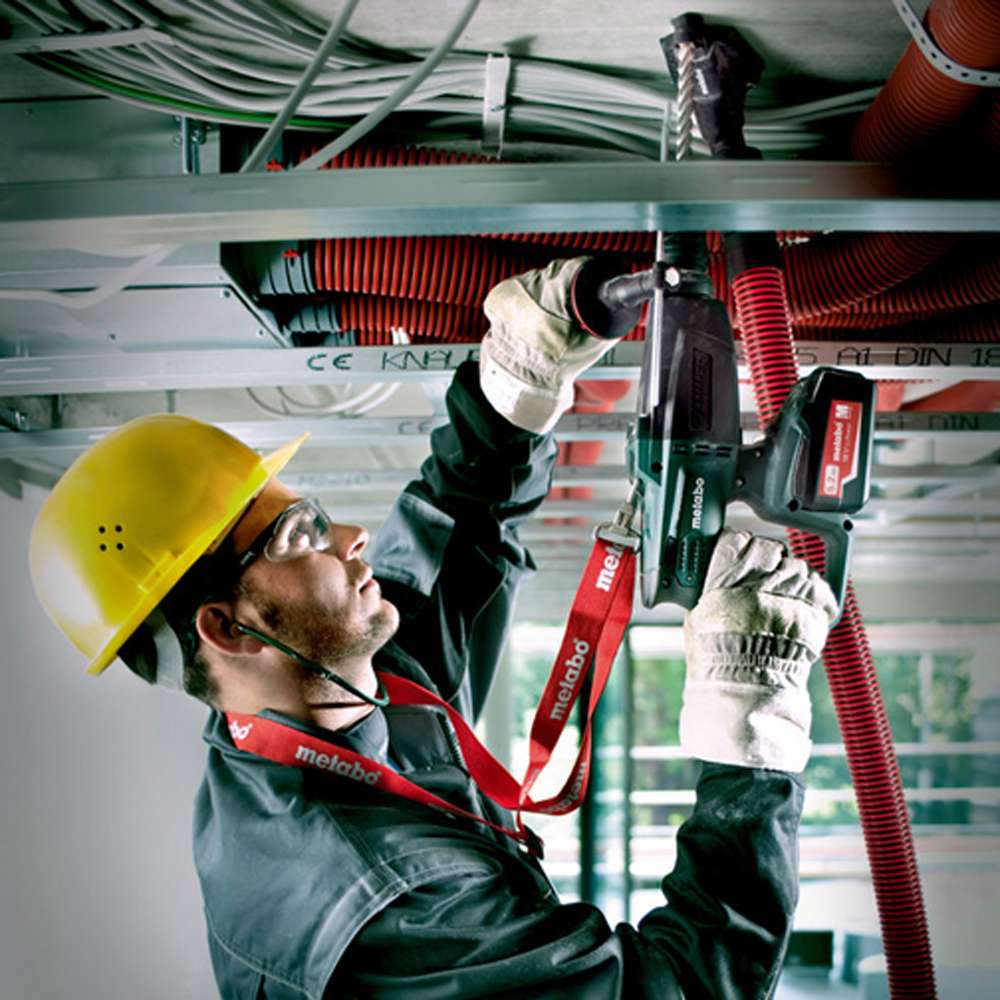 المثقب المطرقي اللاسلكي (SDS) من ميتابو (KHA 18 LTX 3F) يعمل ببطارية (18V) موديل (600210840) 4