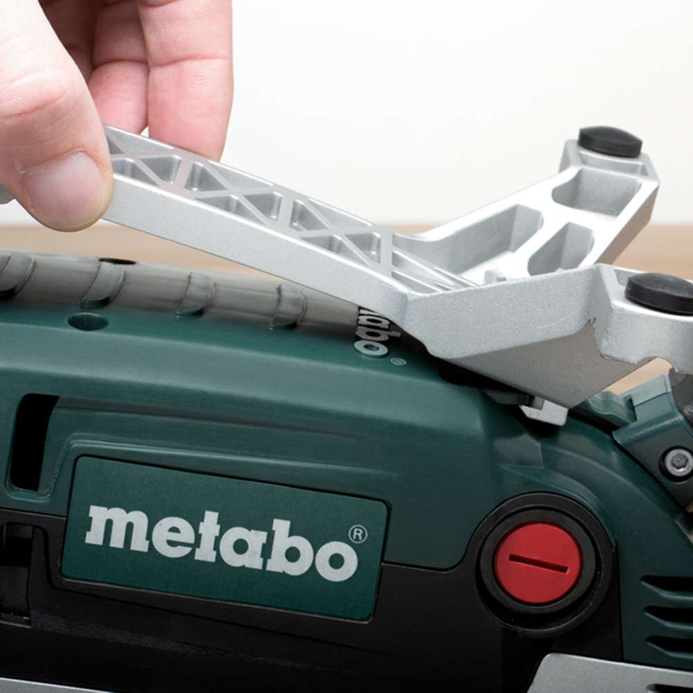 Metabo BAE 75 (600375000) 900W 220 - 240V Belt Sander With Machine Stand 3