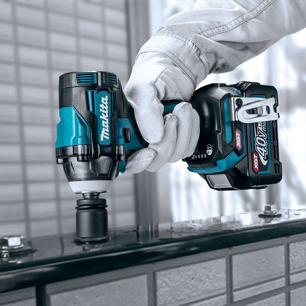 Makita TW005GM202 40V Max Li-Ion XGT Cordless 1/2" Impact Wrench 3