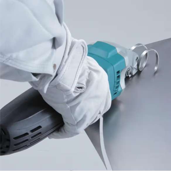 Makita JS1601 1.6MM 380W Straight Metal Shear