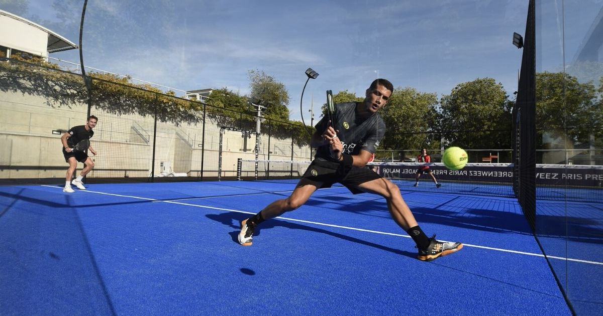 Mejora tu Juego de Pared en Padel