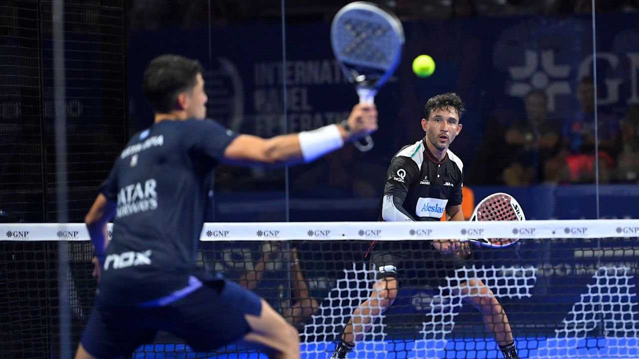 Padel players