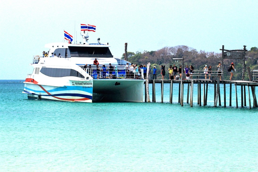 เรือเกาะกูด บุญศิริ คาตามารัน เรือเกาะกูด บุญศิริ คาตามารัน (Boonsiriferry Catamaran)