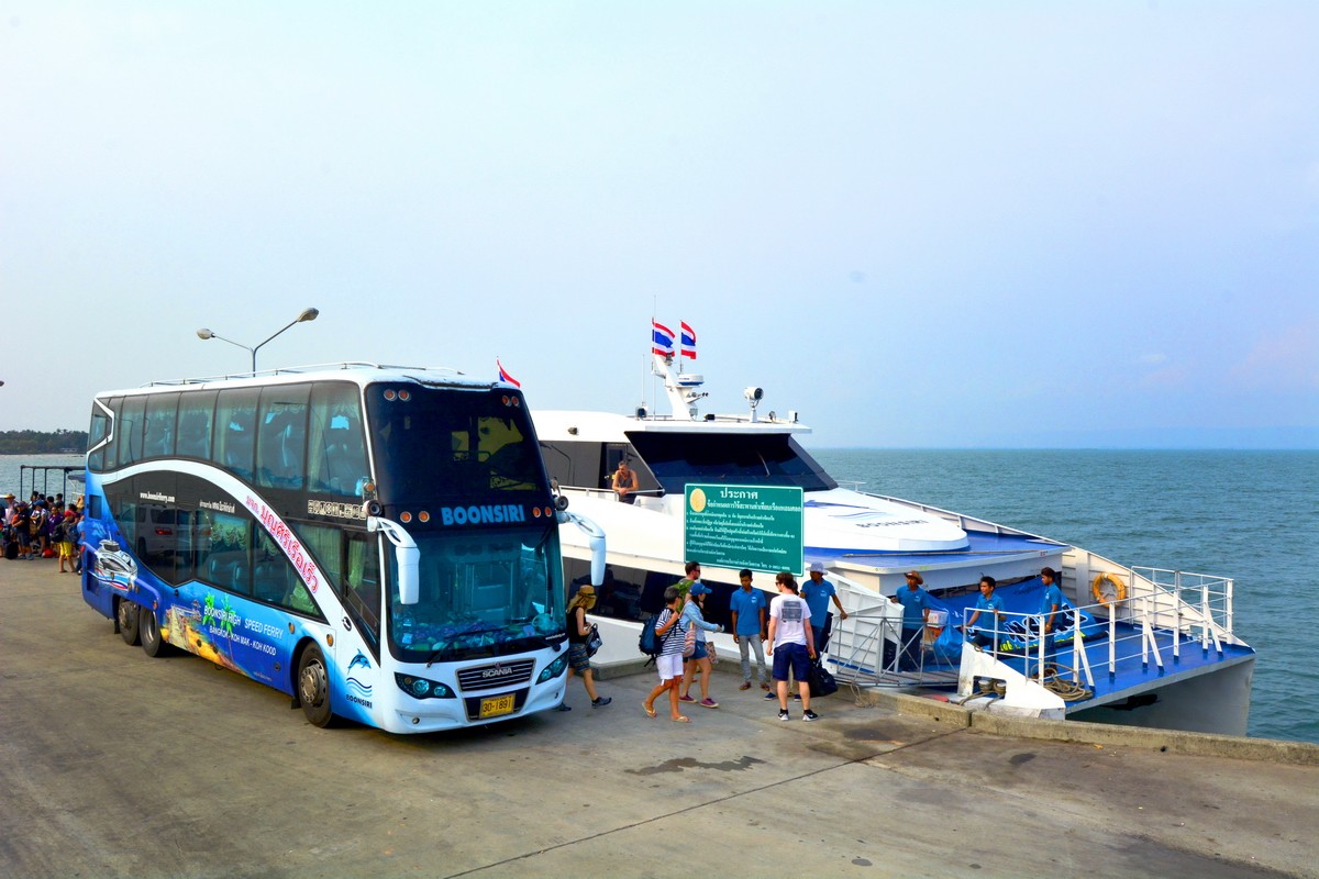 เรือเกาะกูด บุญศิริ คาตามารัน เรือเกาะกูด บุญศิริ คาตามารัน (Boonsiriferry Catamaran)