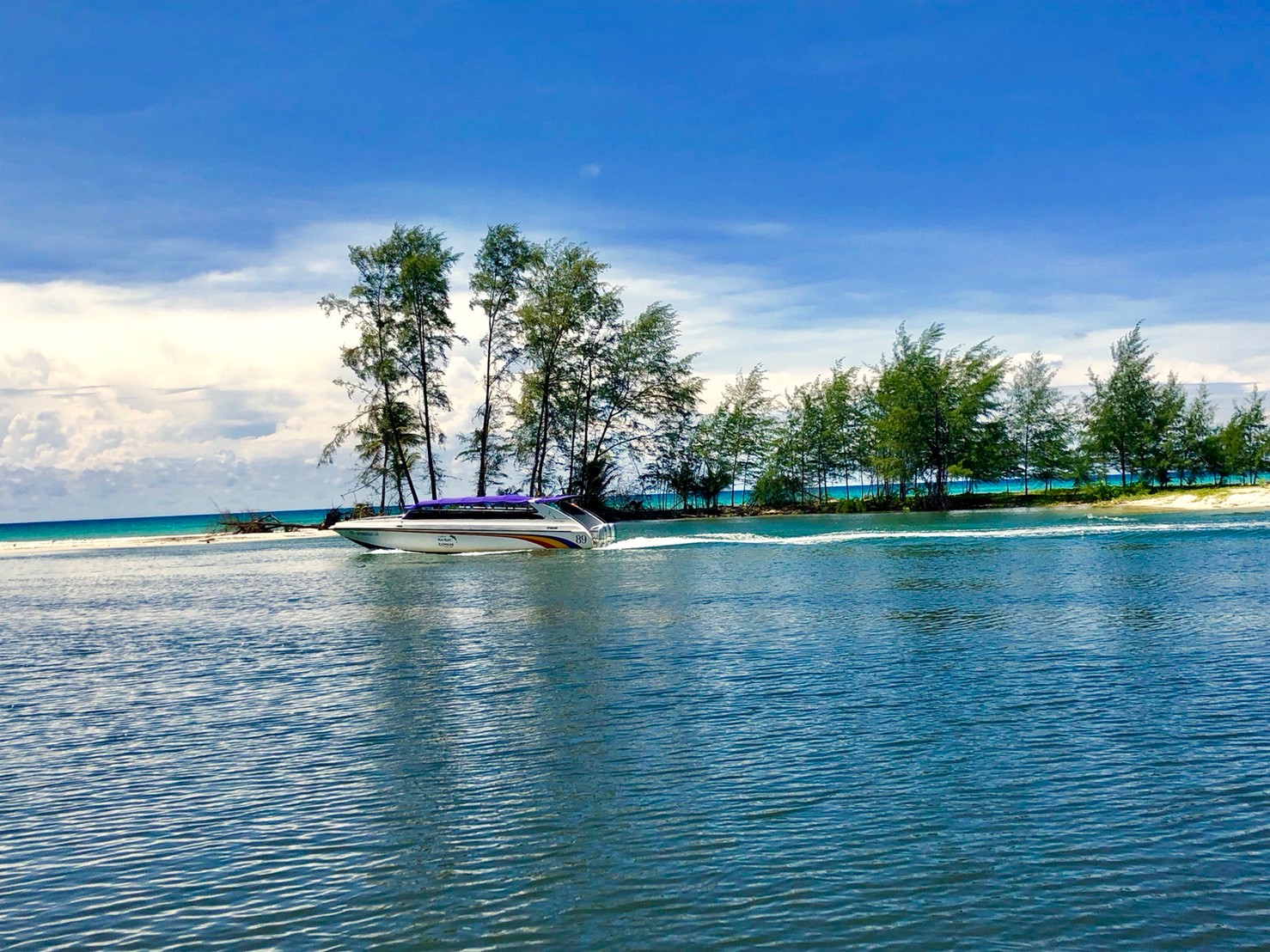 เกาะกูดเอ็กเพรส - Speedboat เกาะกูดเอ็กเพรส - Speedboat (Kohkood Express Speedboat )