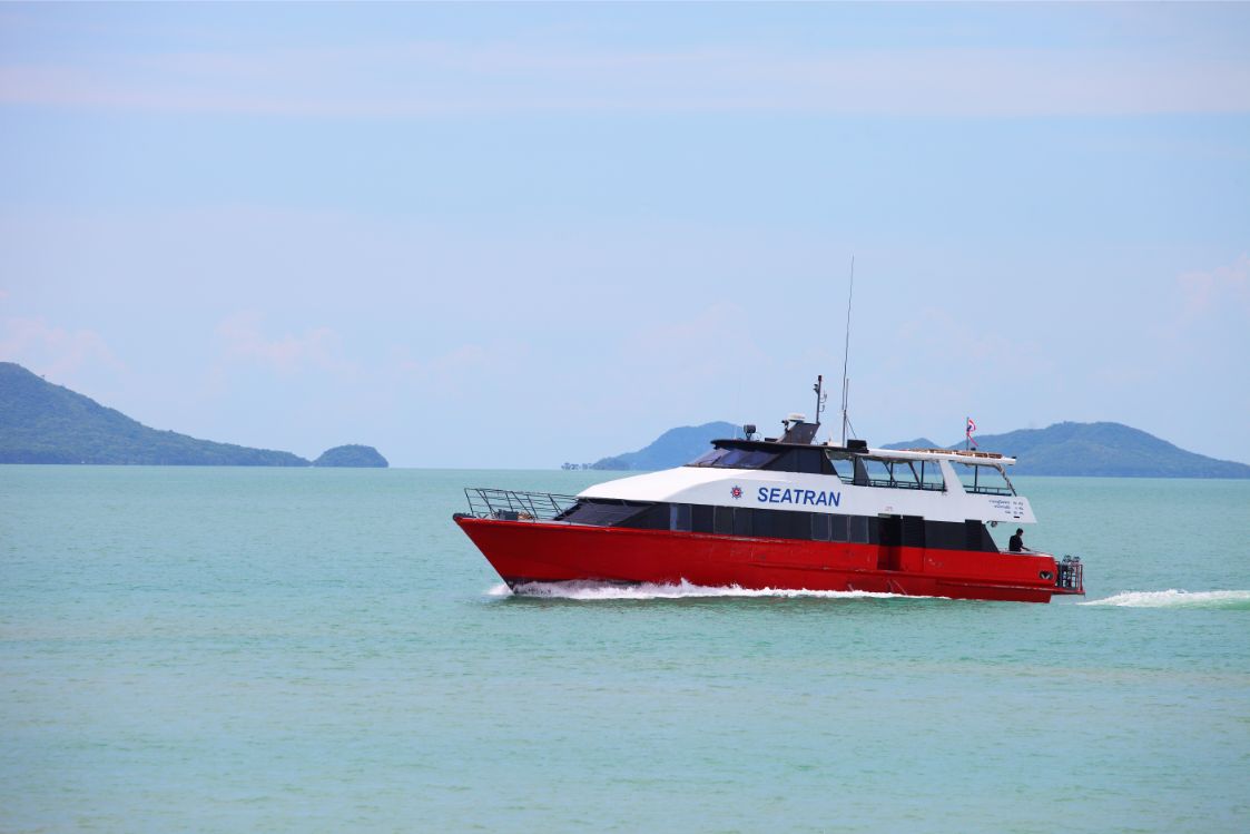 เรือซีทราน ดิสคัฟเวอร์รี่ เรือซีทราน ดิสคัฟเวอร์รี่ (Seatran Discovery High Speed Ferry)