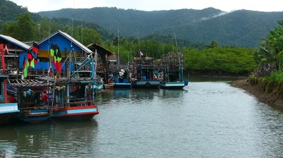 เกาะช้าง  เกาะช้าง (Koh Chang)