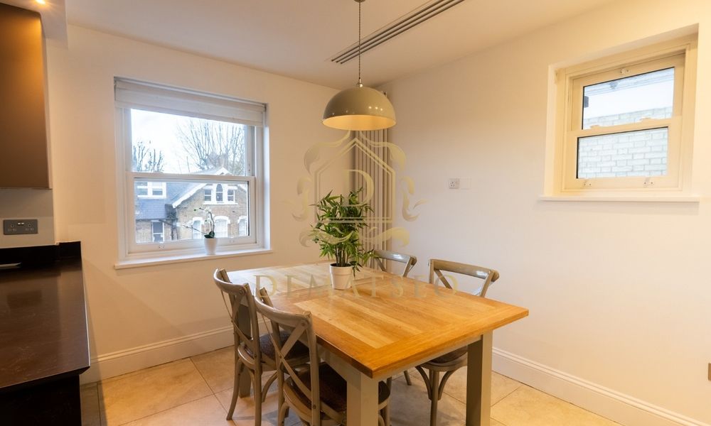 Arkwright Rd, London NW3, UK