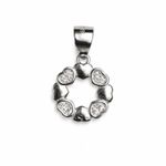 The Heart-Link Wreath Pendant
