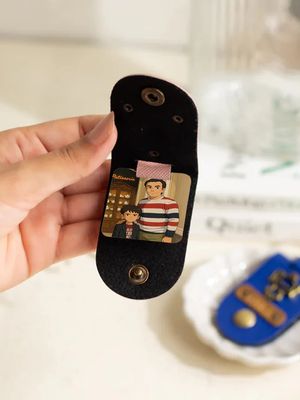 Anime Aura Photo Keychain