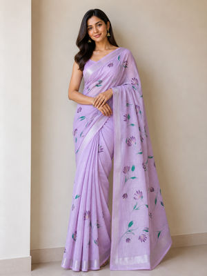 Linen. Brush. Saree