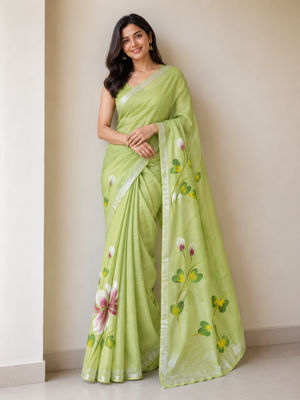 Linen. Brush. Saree