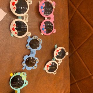 Goggle names activity