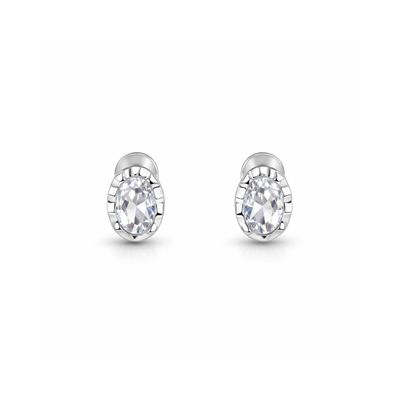 Blooming bloom diamond look studs