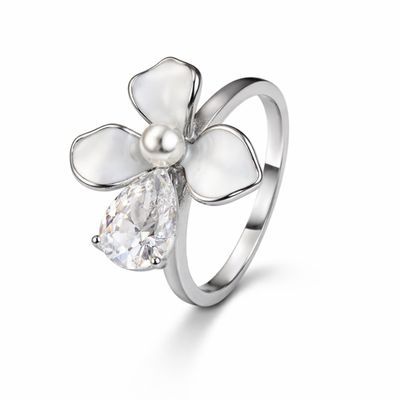 Blossom Bloom white Enamel Ring