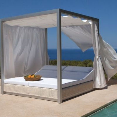 Outdoor Daybed With Side And
