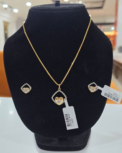 Diamond Pandent set