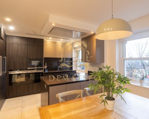 Arkwright Rd, London NW3, UK