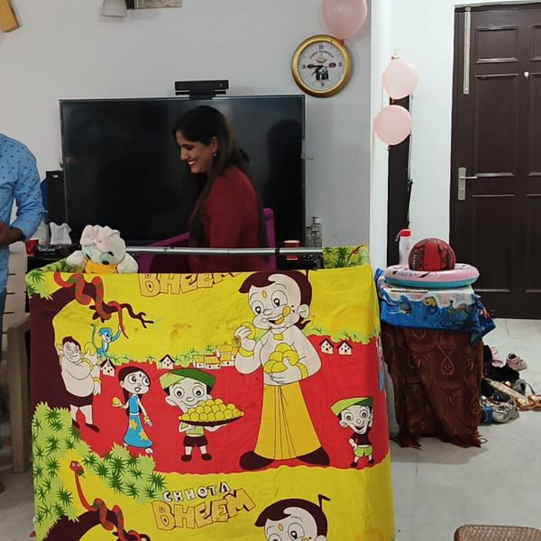 Modal puppet show
