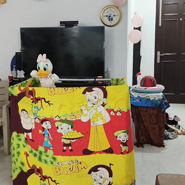 Modal puppet show Modal puppet show