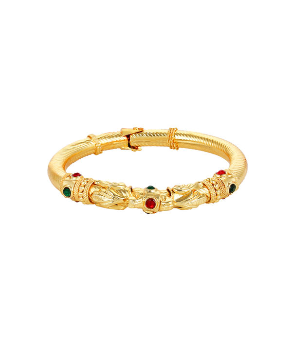 YouBella Stylish Traditional Jewellery Gold Plated Bangle Set for Women (Golden)(6M-YKQF-ZAEZ)