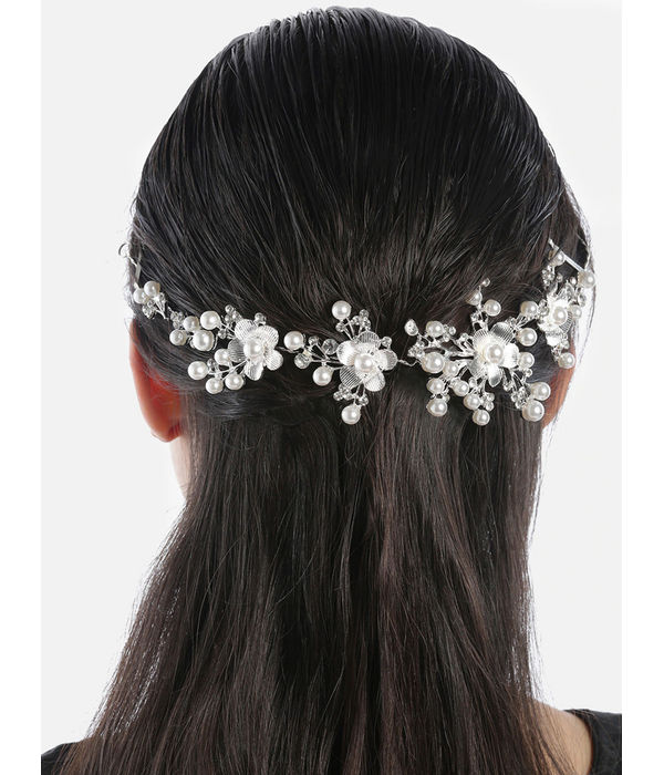 YouBella Silver-Toned  Off-White Embellished Floral Hair Accessory