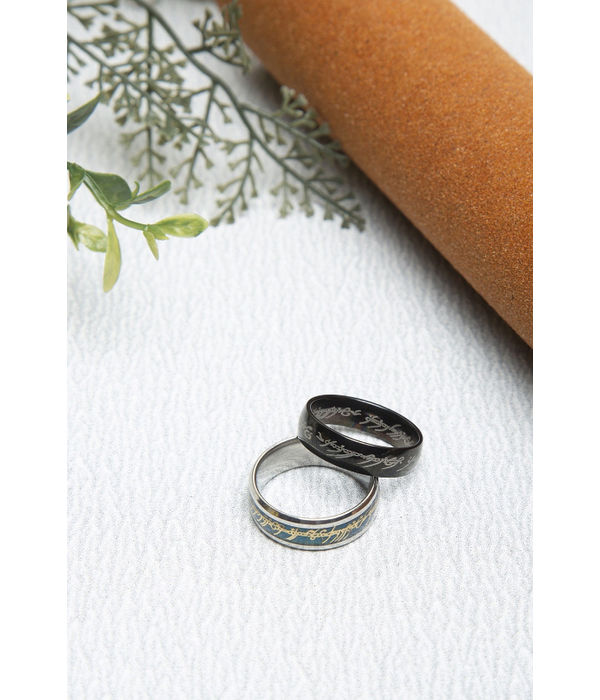 YouBella
Men Set Of 2 Black And Navy Blue Textured Rings