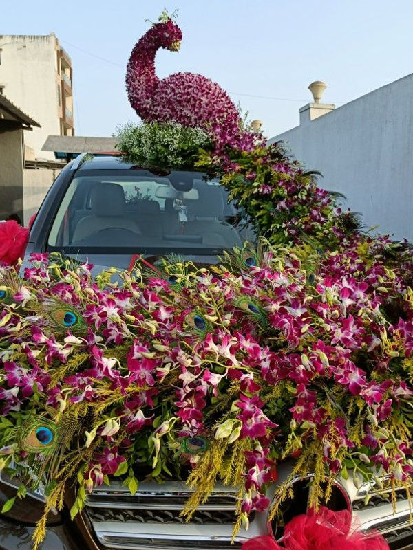 Flowers for Car Decorations
