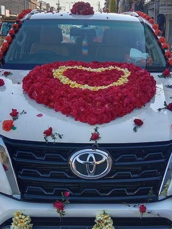 Flowers for Car Decorations