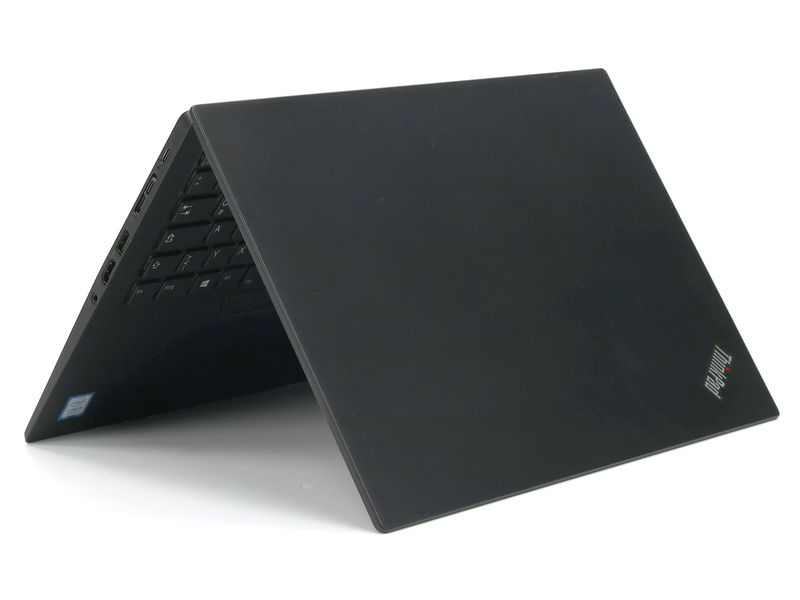 Lenovo ThinkPad T490 Core i7 High-Performance Ultrabook (16GB RAM Edition) - Refurbished