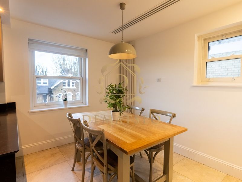 Arkwright Rd, London NW3, UK