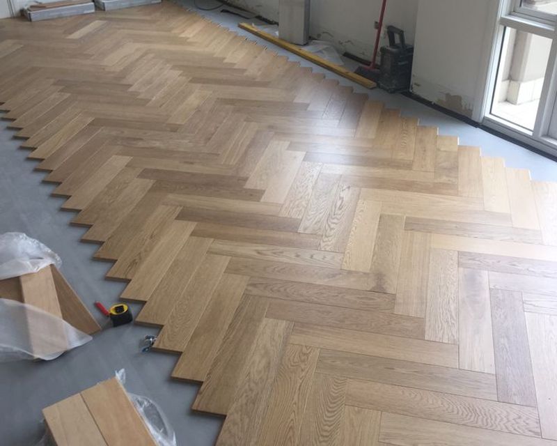 WOODEN FLOORING