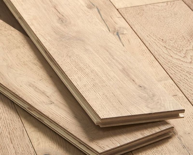 WOODEN FLOORING
