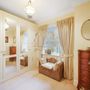 Kempton House, 52 Cholmeley Park, London N6 5AD, UK