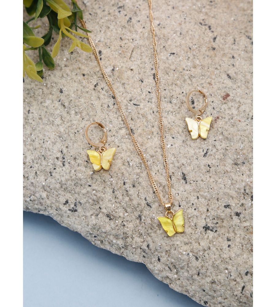 YouBella 
Gold-Plated Yellow Butterfly-Shaped Jewellery Set