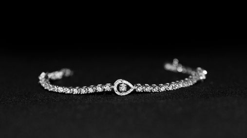Why Diamond Jewellery Is the Perfect Investment for Every Woman