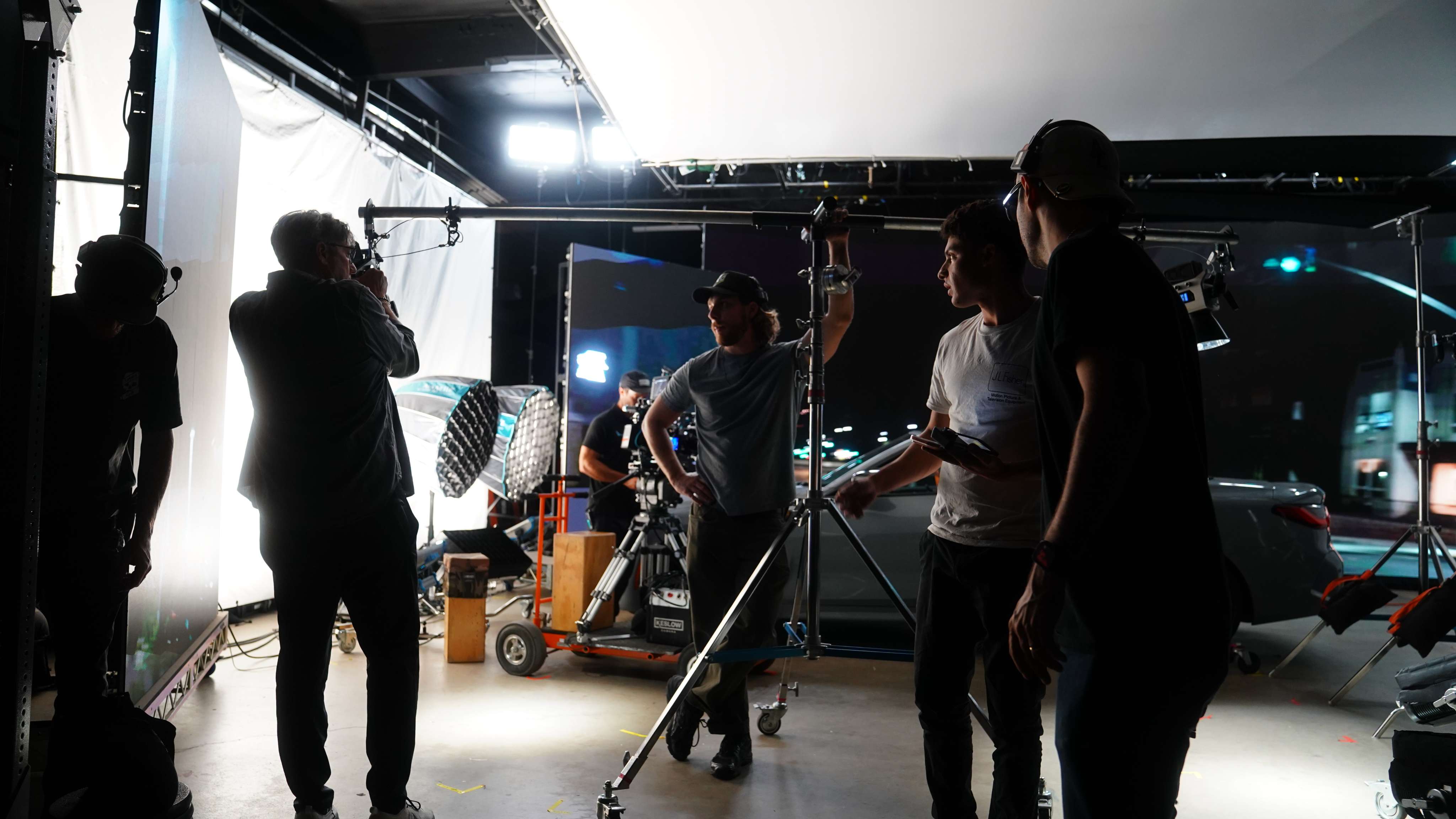 FA on set