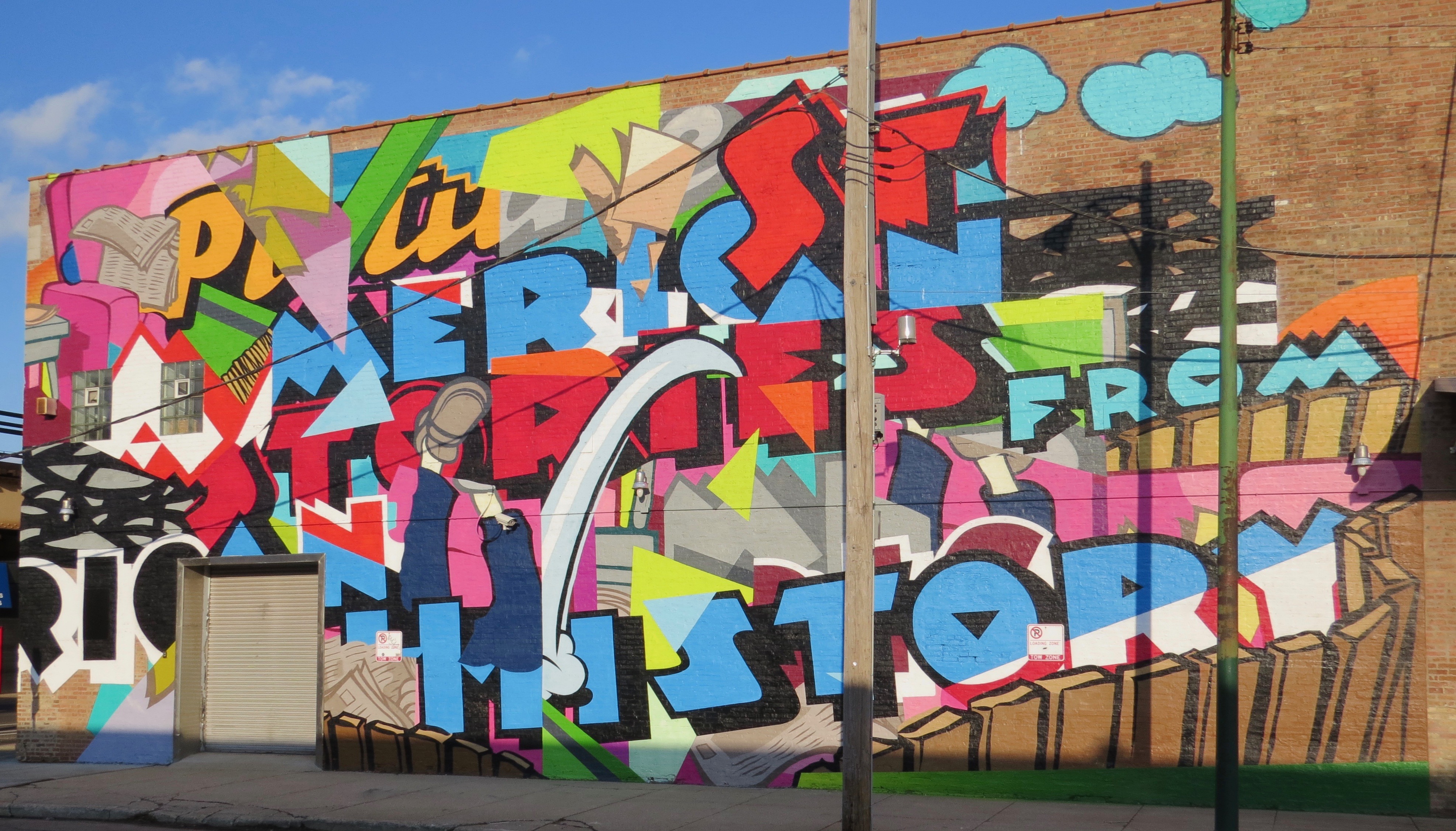 mural in Chicago by artist POSE.