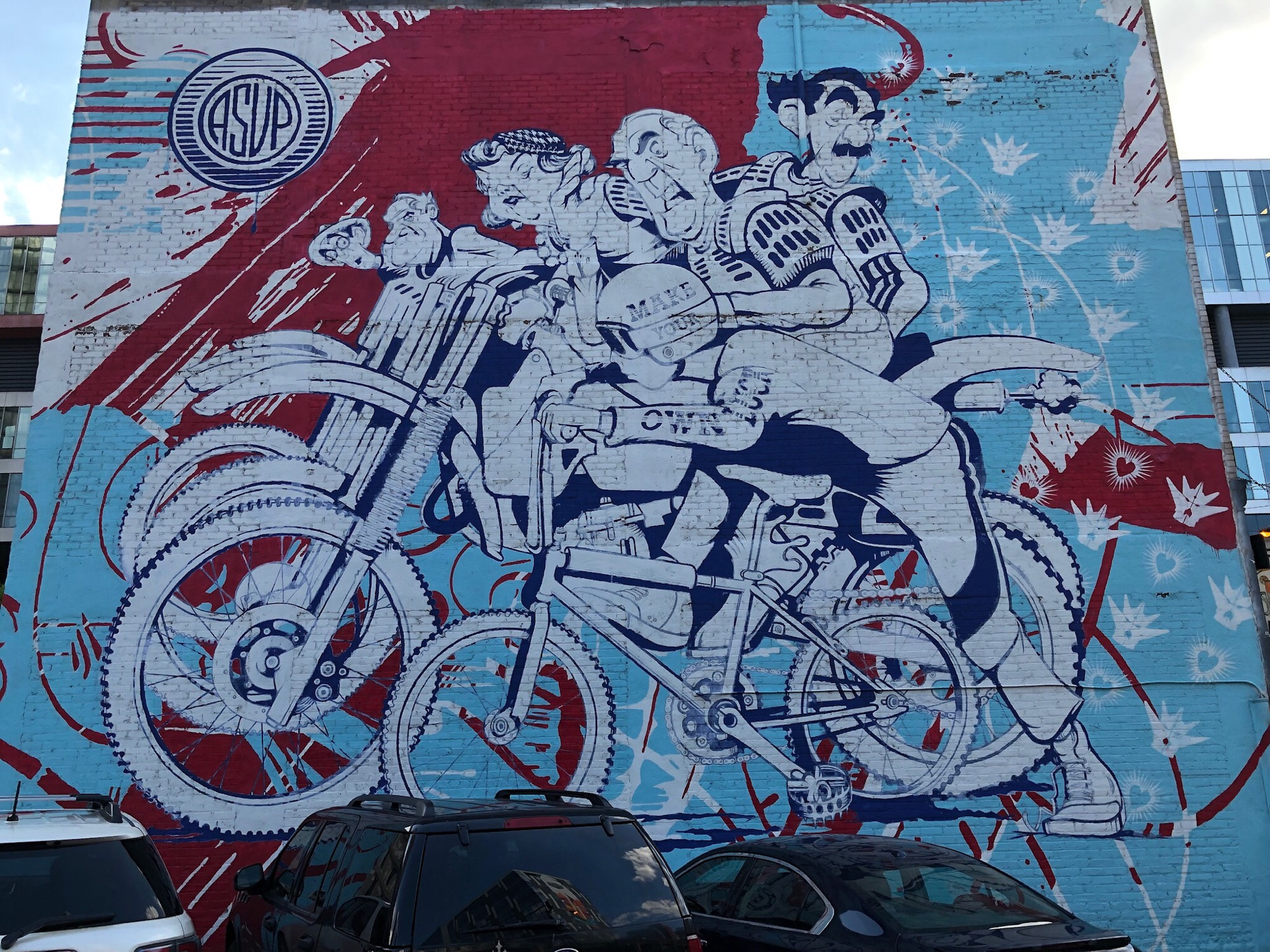 mural in Chicago by artist ASVP.