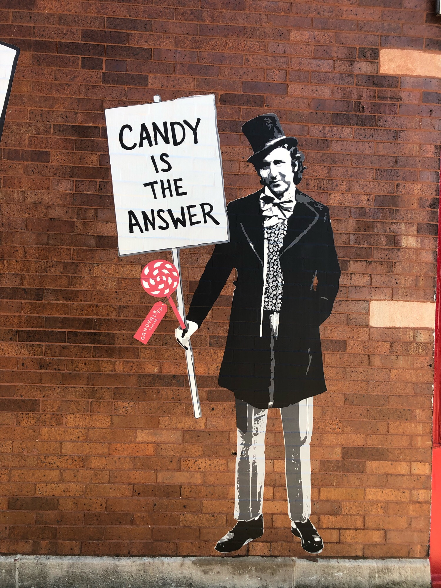 mural in Chicago by artist unknown.