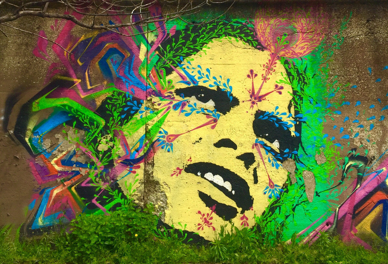 mural in Chicago by artist Stinkfish.