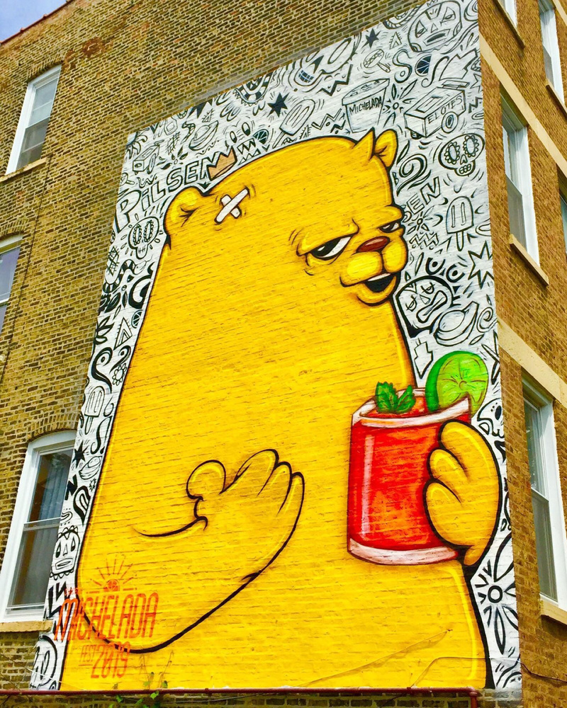 mural in Chicago by artist The Bear Champ.