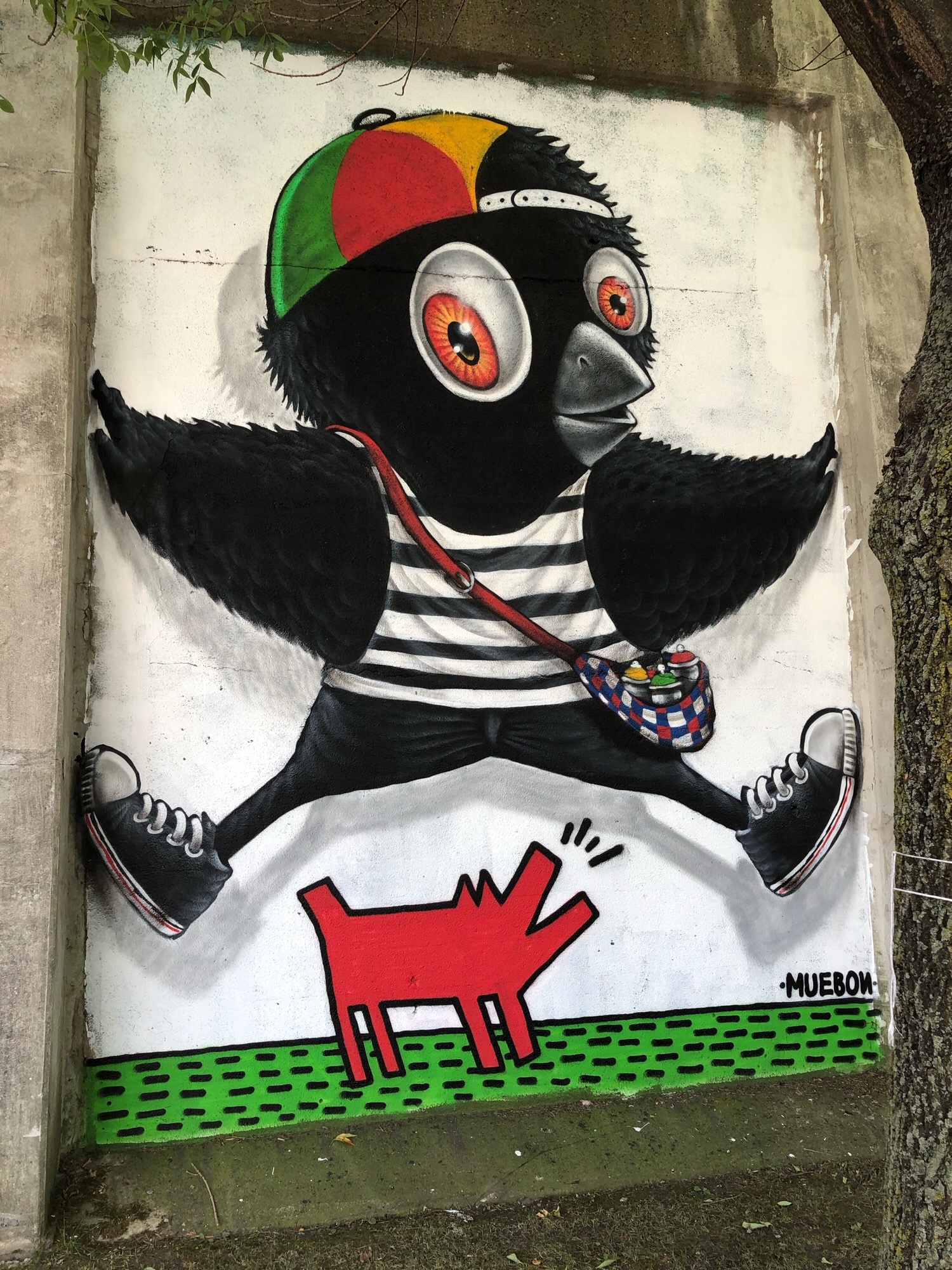 mural in Chicago by artist Mue Bon. Tagged: Keith Haring